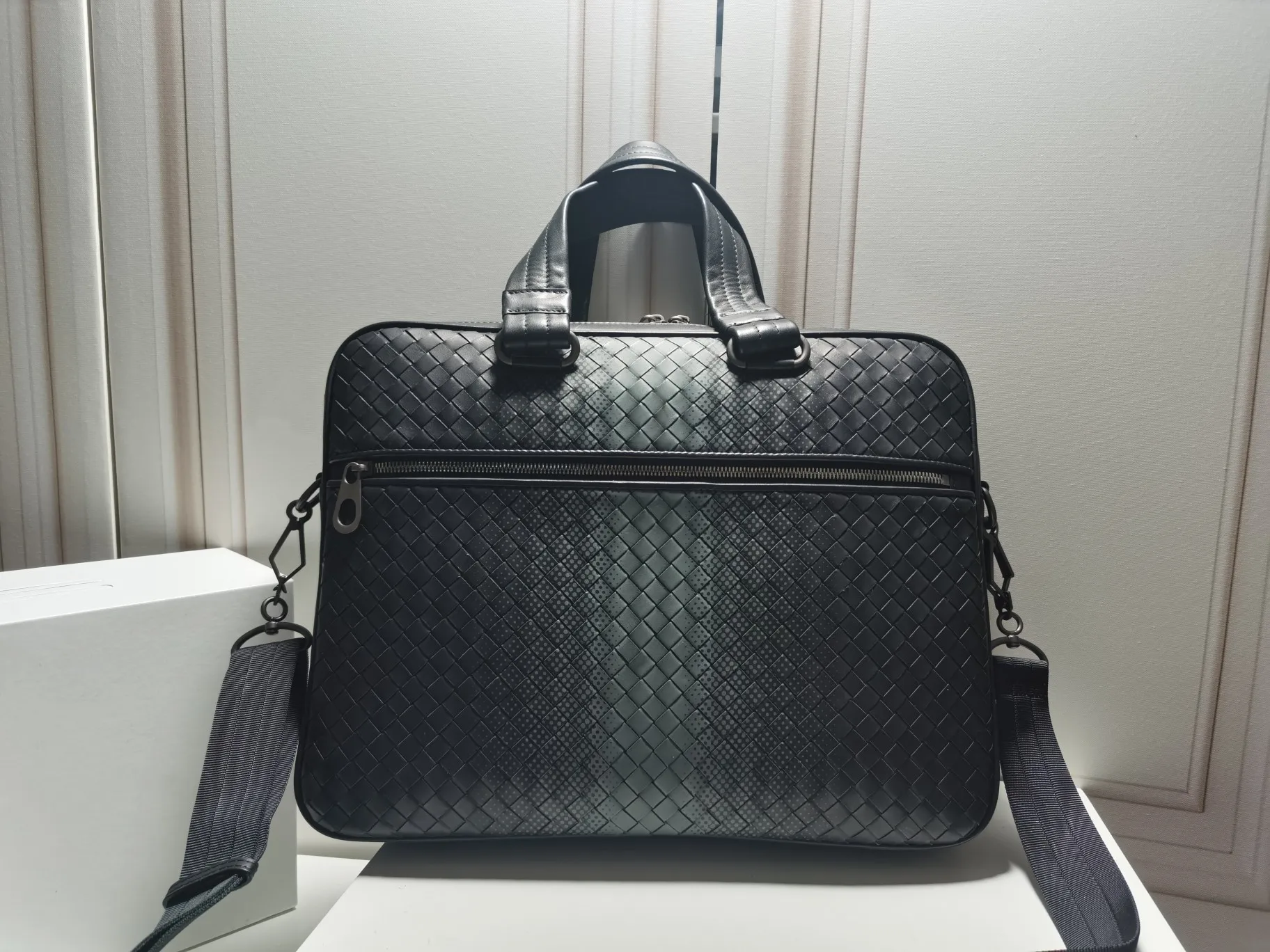 Waterproof Black Men Briefcase Luxury B Brand Fashion Knitting Design Laptop High Quality business Large Capacity Messenger Bag