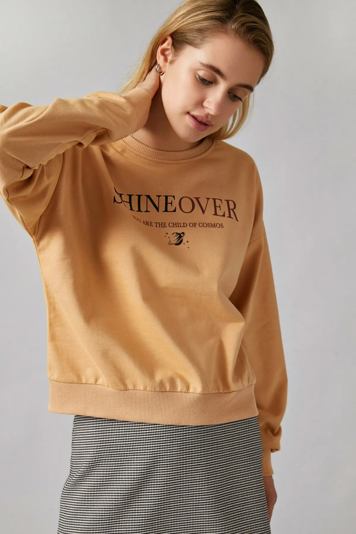 

Женская толстовка с капюшоном и флисовой подкладкой