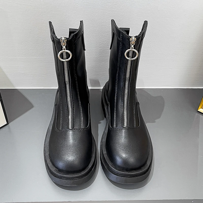 Женские осенние ботильоны кожаные ботинки Martin на платформе с молнией спереди