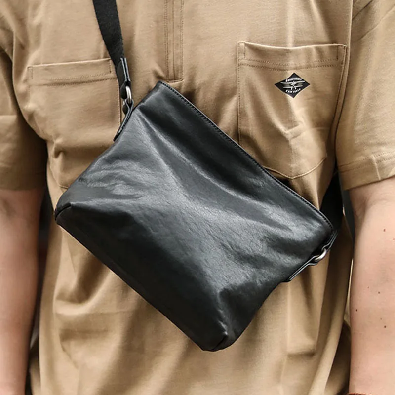 AETOO  Young men and women leather shoulder bag horizontal zipper casual solid color messenger camera bag mobile phone bag mini