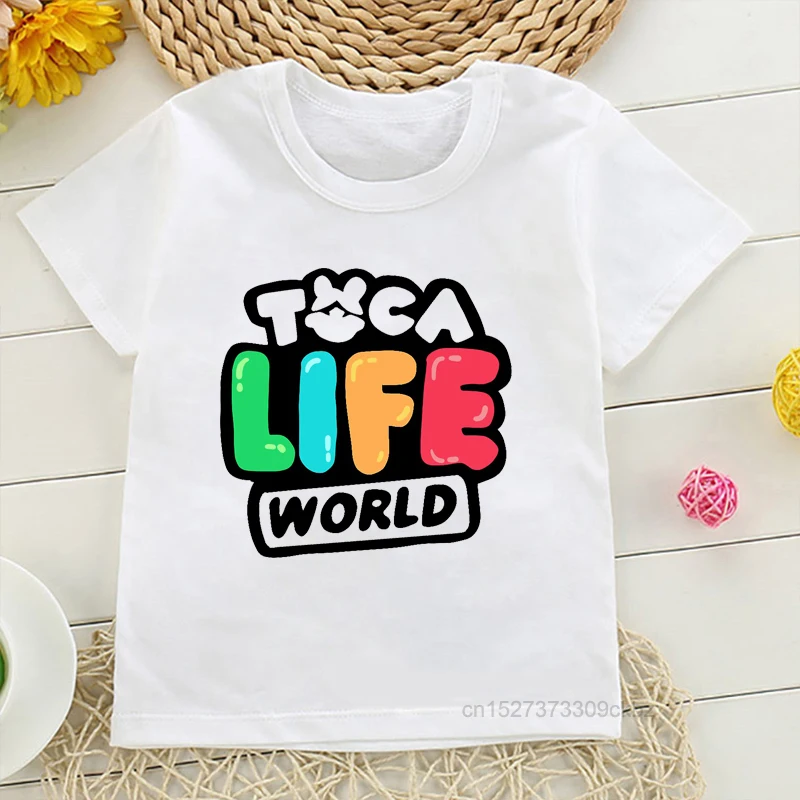 Рисунок 2 - Новинка, Детская футболка с принтом Toca Life World