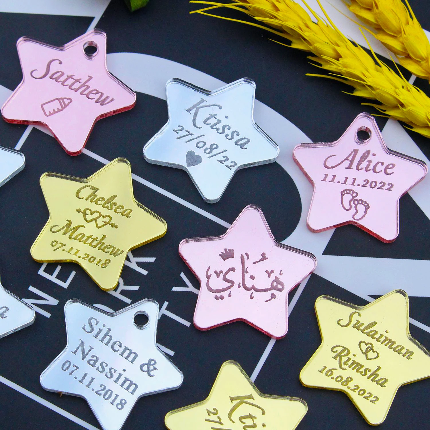 

50*Personalized Tag Engraved Gold/Silver Mirror Acrylic Stars Wedding Table Party Name Baby Baptism Decorations Custom Gift Tags