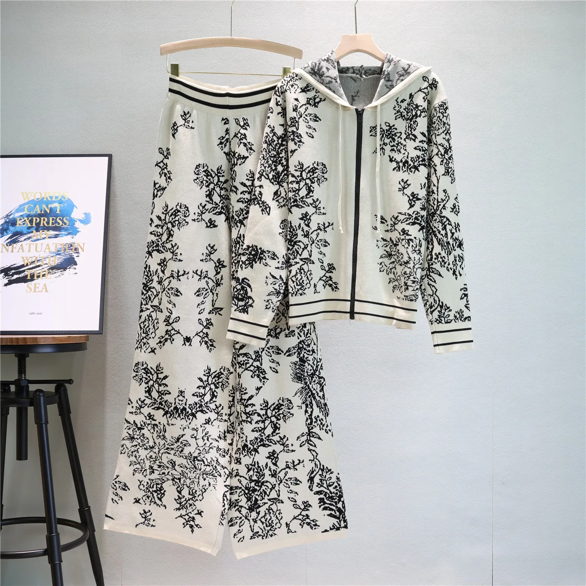 Женские вязаные костюмы с вышивкой мягкий свитер длинным рукавом и широкие брюки