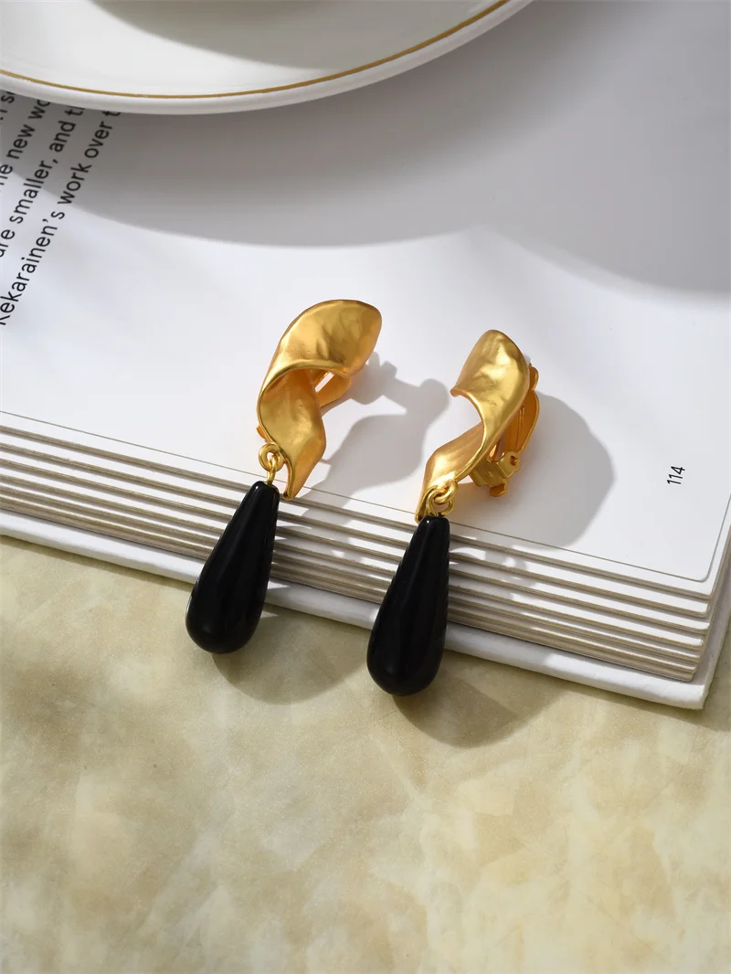 

LONDANY earrings Spiral black onyx long drop ear clips women vintage temperament no ear piercing round face earring earrings