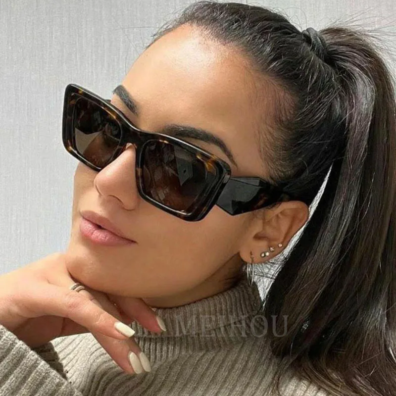 

Очки солнцезащитные женские квадратные в стиле ретро с градиентом и защитой UV400