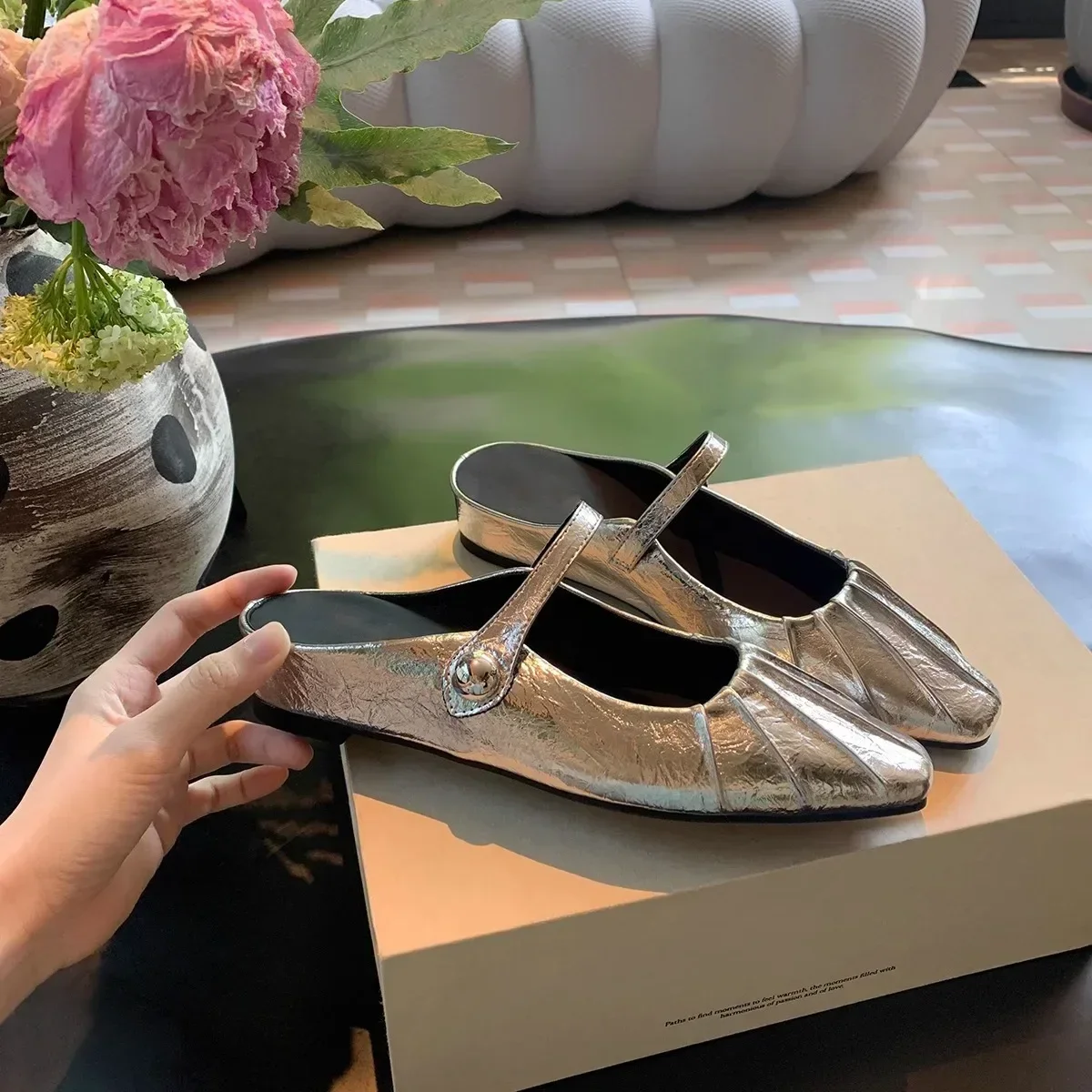 Серебряные одиночные туфли плиссированные темпераментные женские с квадратным