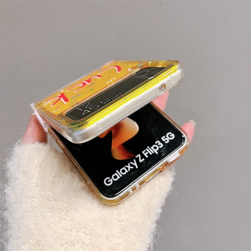 Cartoon Lucky Three Little Bear Phone Case for Samsung Galaxy Z Flip 4 3 Hard Cover for ZFlip3 Zflip4 Solid Shell Bracket