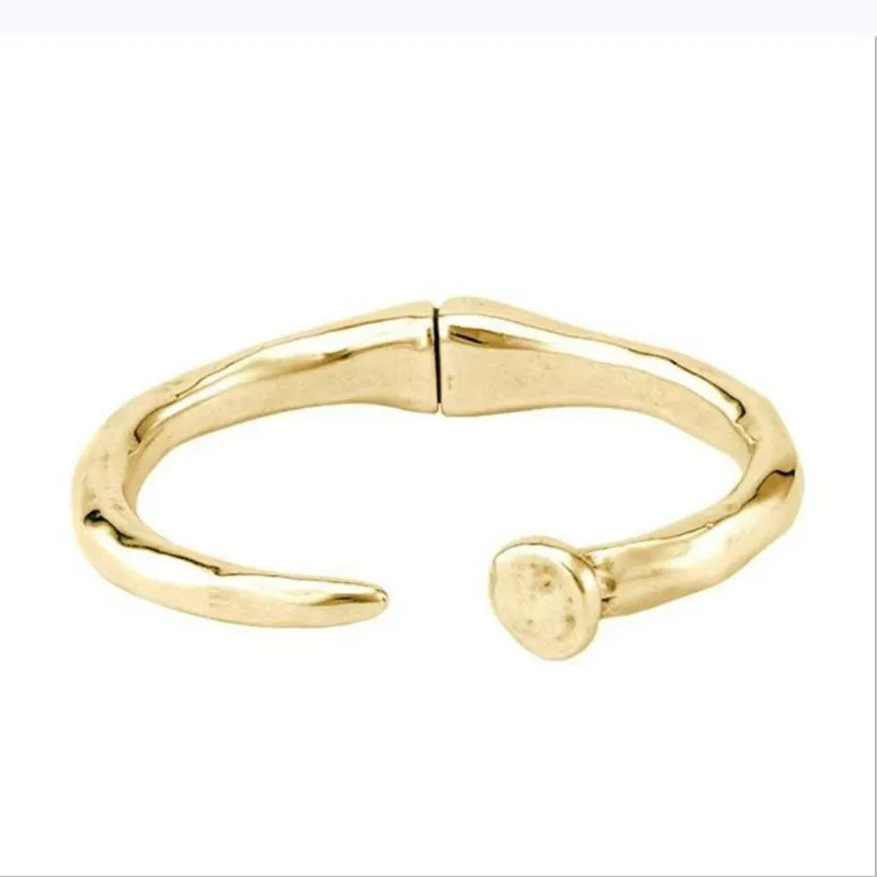 Spain Fashion Simple Couples Alloy  Men Women Outdoor Bangles Quality Products Gift Geometric Screw Bracelet