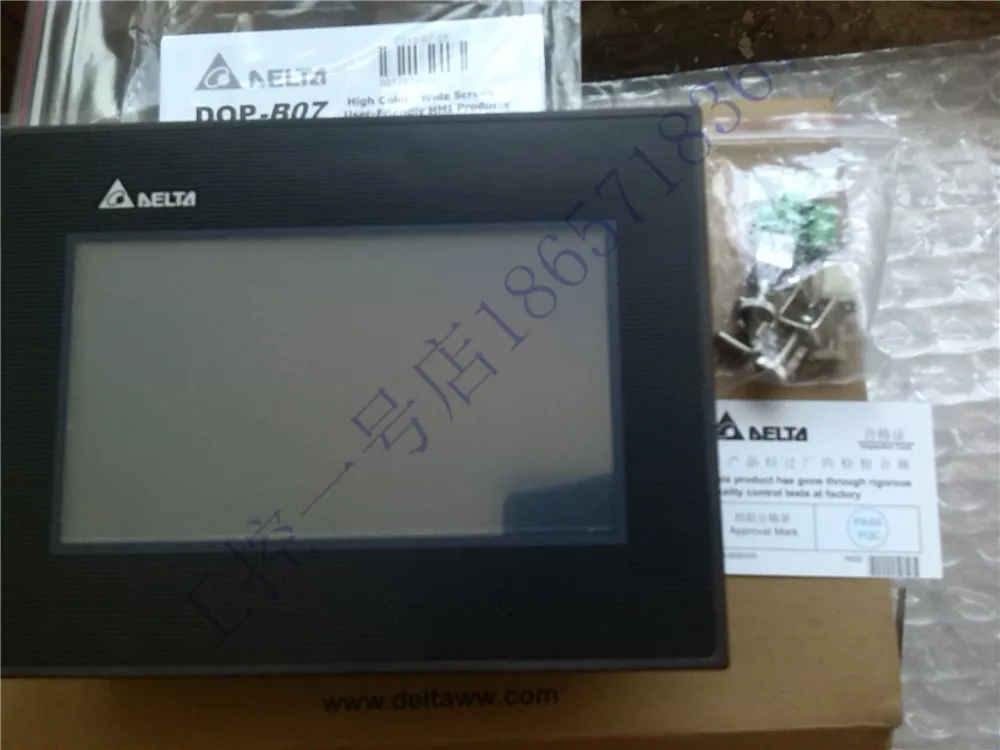 

New genuine 7-inch touch screen DOP-B07S411/DOP-B07S410 in stock