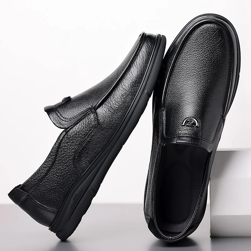 

Роскошная брендовая Натуральная мужская износостойкая овечья кожа с мягкой подошвой новая обувь для мужчин среднего и пожилого возраста д...