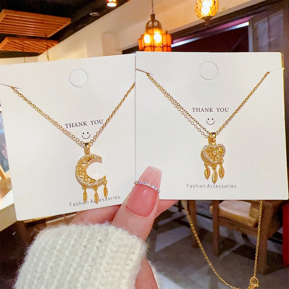 

Light Luxury Colorfast Hollow Rhinestone Heart New Moon Pendant Titanium Steel Necklace Women Neckchain Clavicular Collar Chain