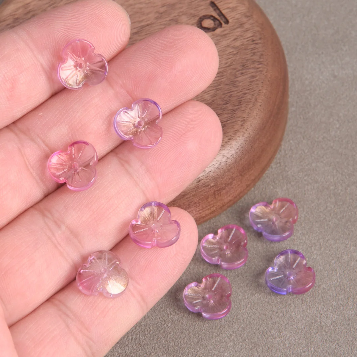 Бусины россыпью в форме цветка для изготовления ювелирных изделий сделай сам