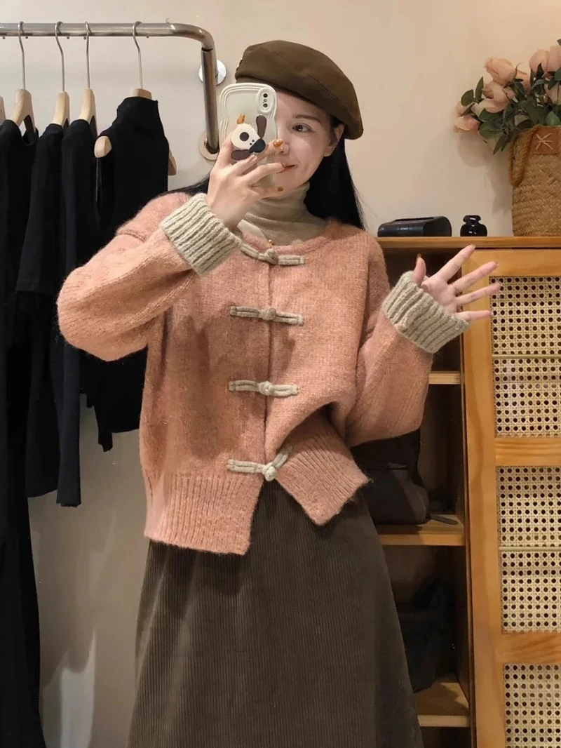 Женский трикотажный кардиган с длинным рукавом утепленная винтажная блузка в