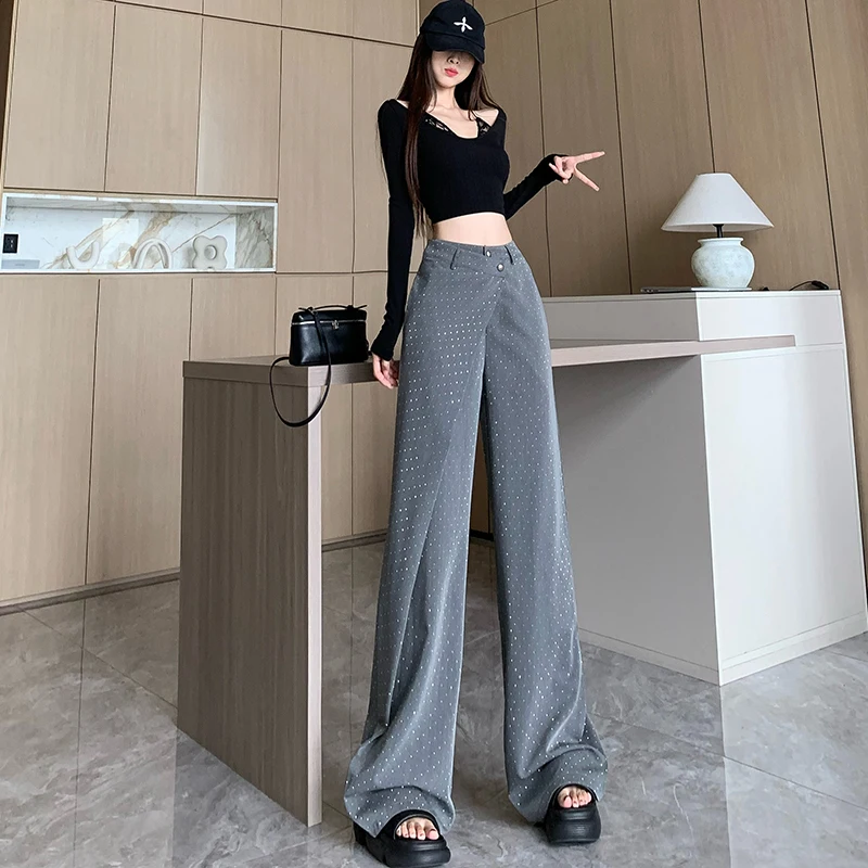 Повседневные широкие брюки со свободными кожаными шторками костюмные которые