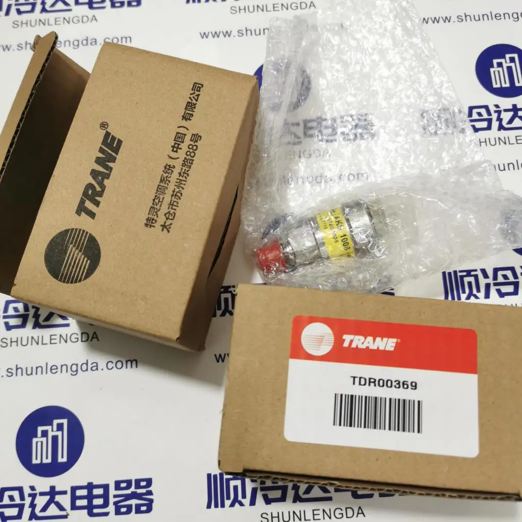 Датчик давления TDR00369 X13790828-01 AKS1008