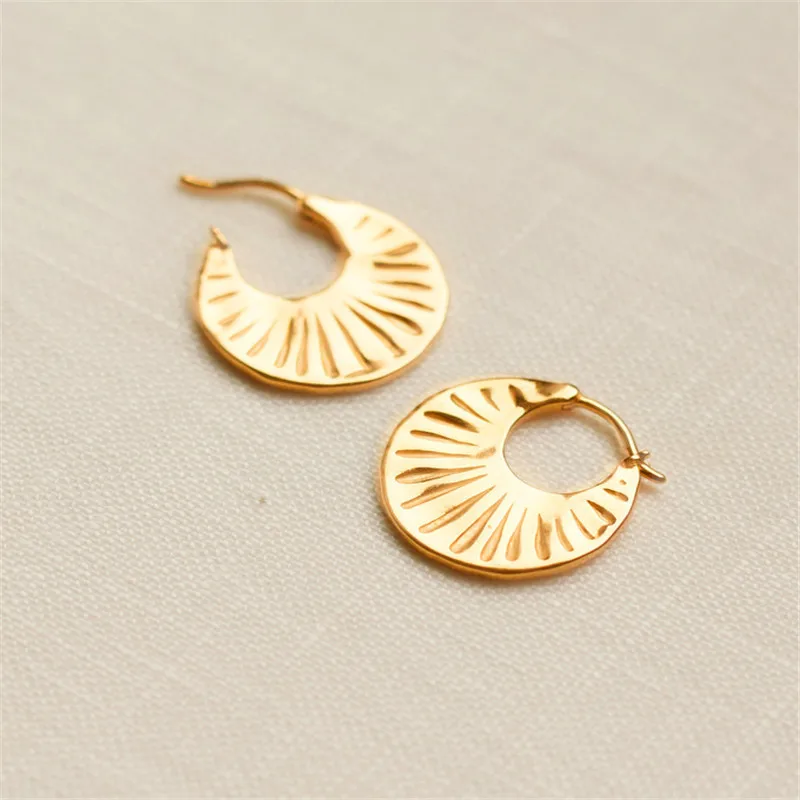 

Fashion Vintage Gold Color Hoop Earrings Irregular Geometry Ear Bukcle Earrings for Women Jewelry Gift