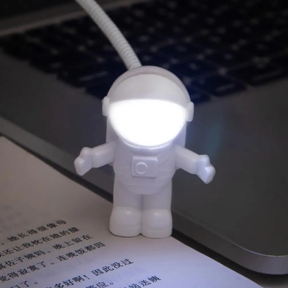 

USB Astronaut LED Light Creative Space Man Book Light Plug In Bedroom Night Lamp Portable Reading Desk Lamps Mini Night Lights
