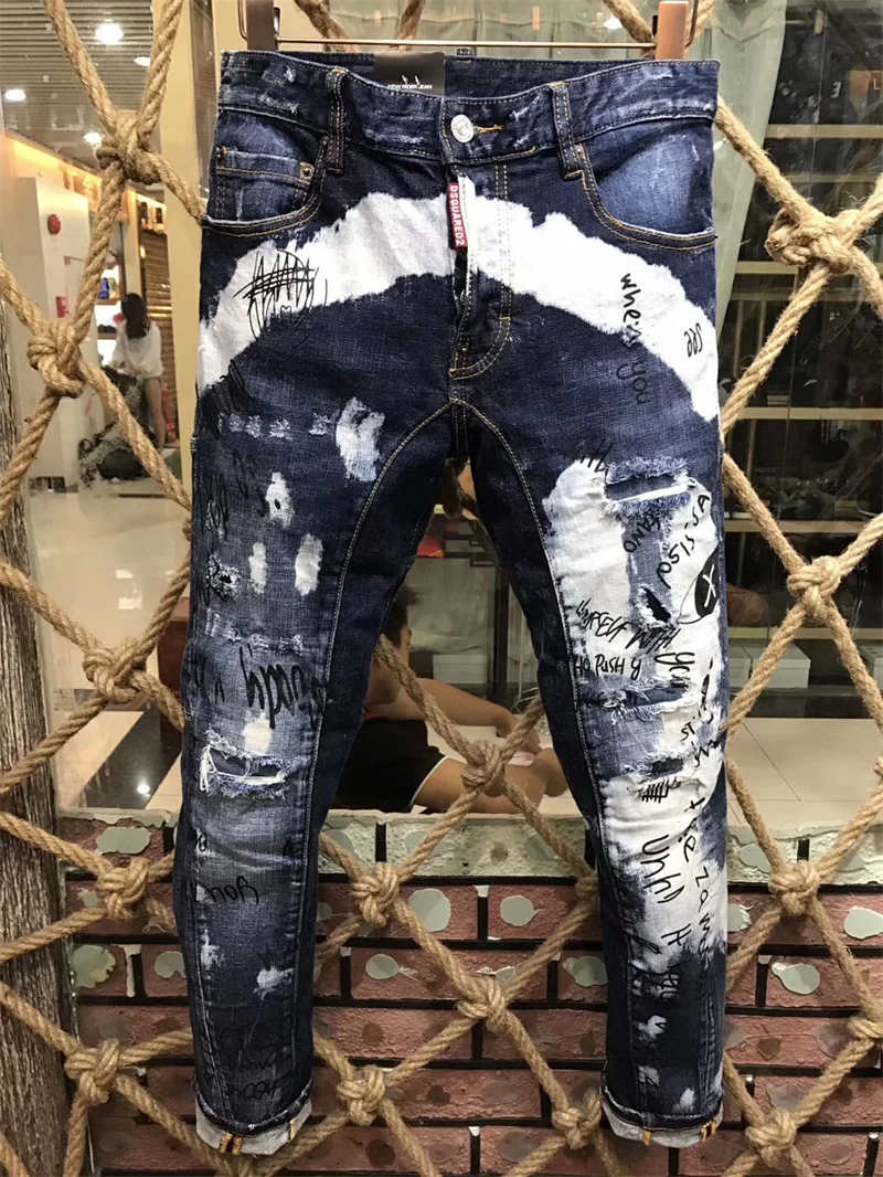 

Дизайнерские мужские облегающие джинсы в итальянском стиле, прямые джинсовые брюки на молнии, мужские джинсы с черными дырками dsq13