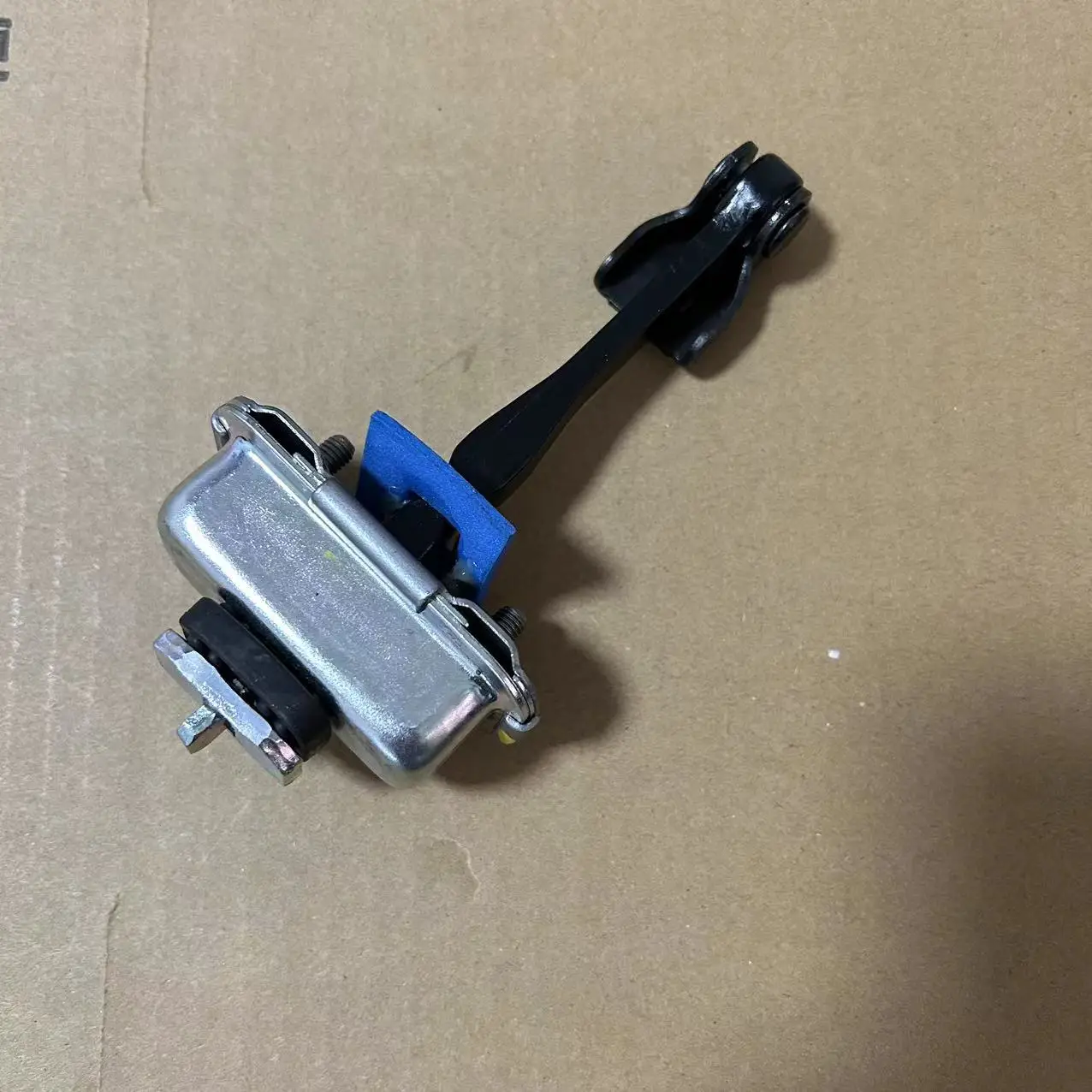 

804305700R For Renault Fluence Original Car Door Stay Check Strap Stopper Front Rear Car Door Position Limiter