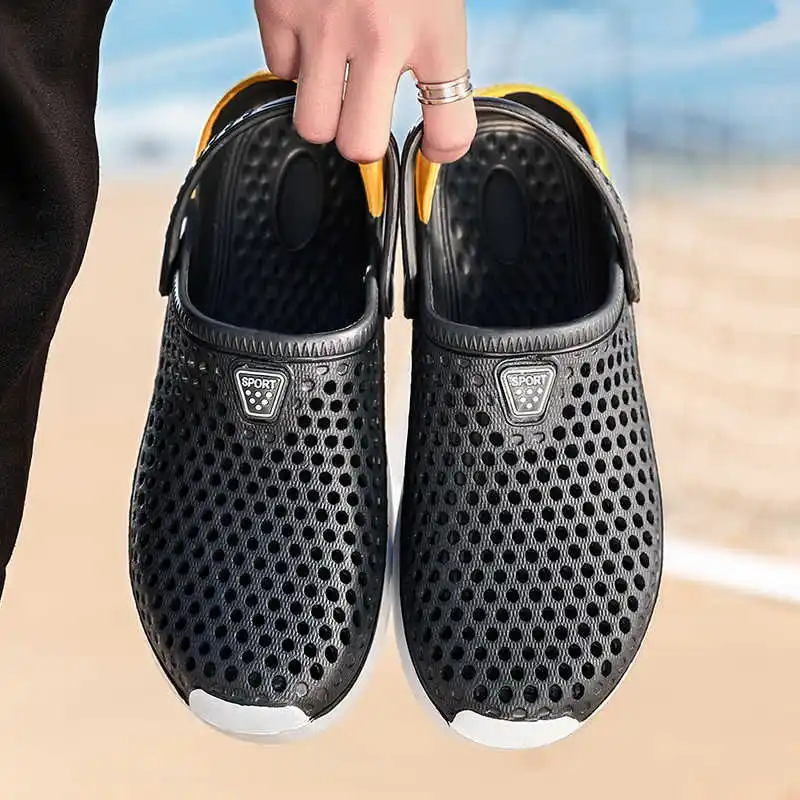 

Shoes For Men Brands 2022 Low Price Clog Luxury Designer Trainer Beach Slippers Non Leather Casual White Flip Flops Mem Tennis