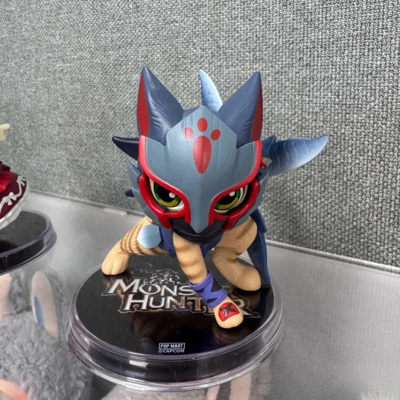 Фото POP MART Оригинальная серия Monster Hunter Alu Cat: Коллекционная фигурка-сюрприз (Blind Box), настольное украшение, милый подарок №2