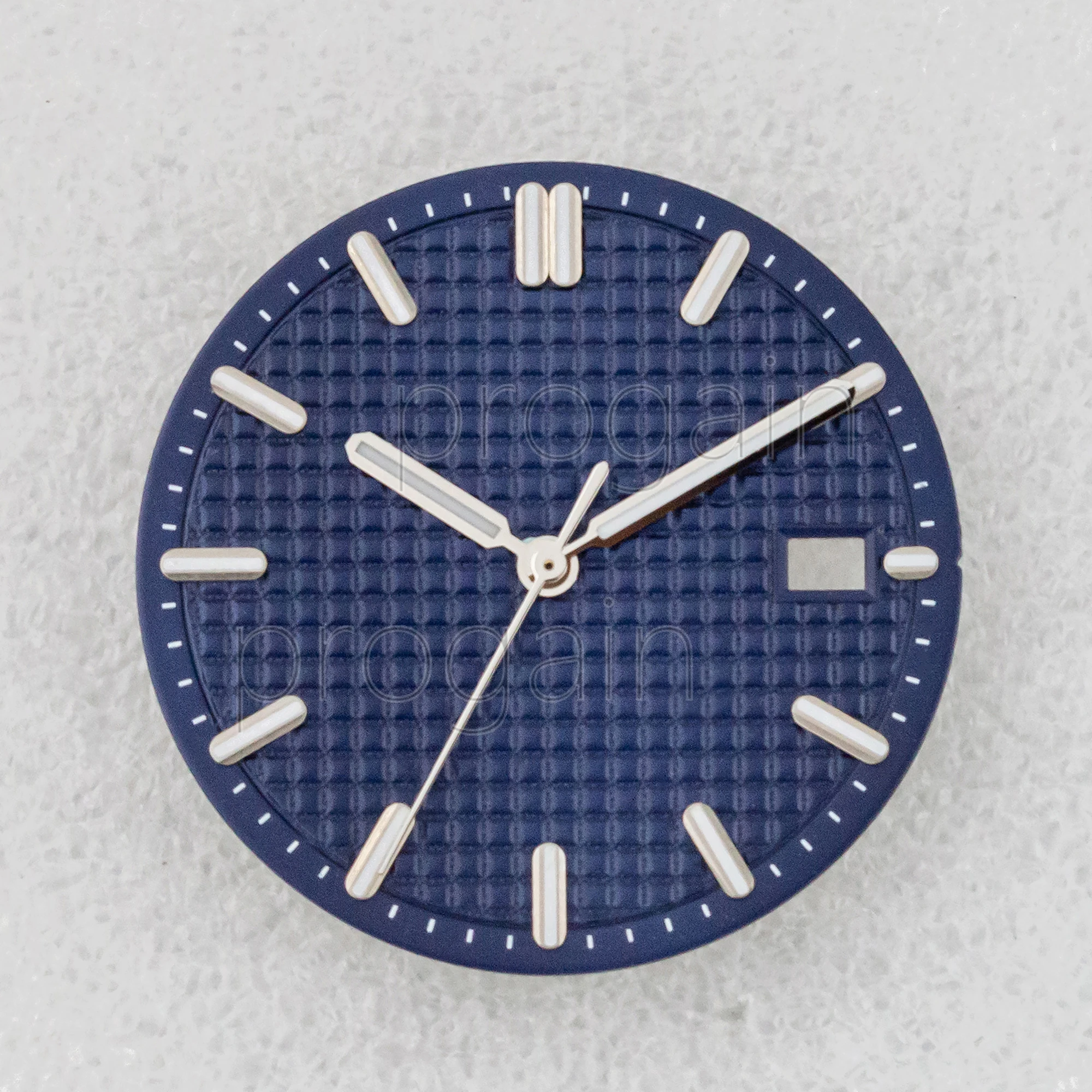 Фото Циферблат NH35 для часов Royal Oak, 31,8 мм, зеленый светящийся циферблат, стрелки, детали, совместимые с механизмом NH35, аксессуары, мод-детали. №1