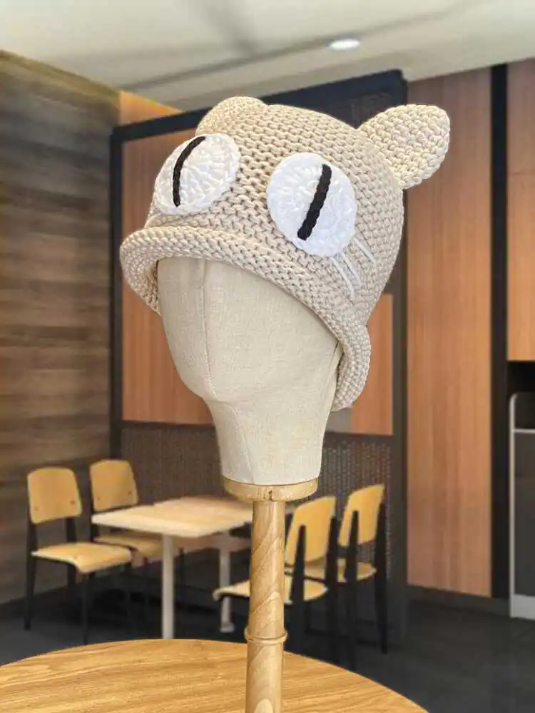 Adorable Three-Dimensional Big Eyes Cat Ears Hat Women Autumn and Winter Warm Earmuff Woolen Cap Make Your Face Look Smaller ...