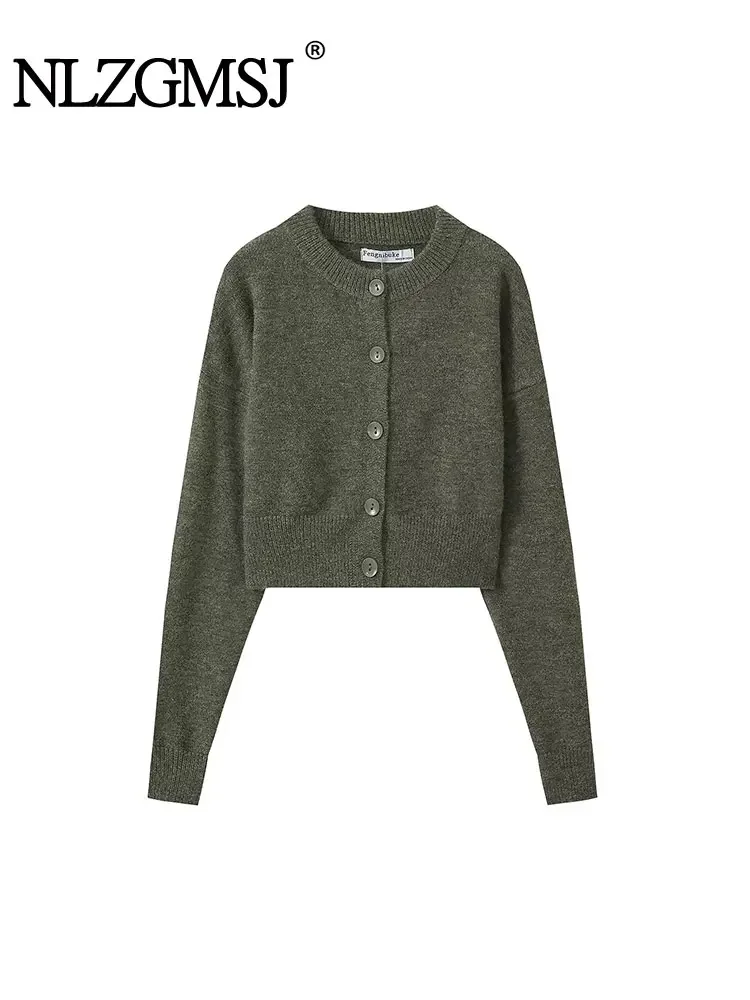 Женский однобортный трикотажный кардиган с круглым вырезом осень-весна