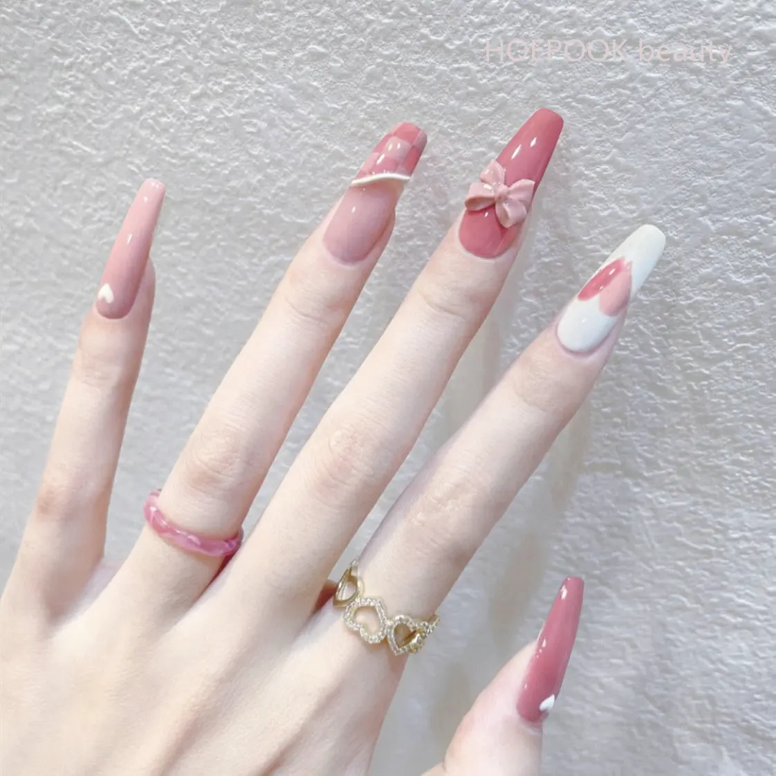

24pcs Pink Butterfly Long T Reusable False Nails Art Seamless Removable Fake Nails Set Coffin Cute Kawaii Press On Nails Tips