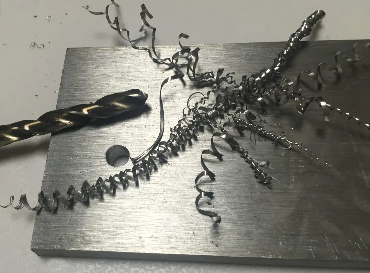 Набор сверл M35 комплект из 19 насадок с круглыми кобальтовыми и прямыми ручками 1-10