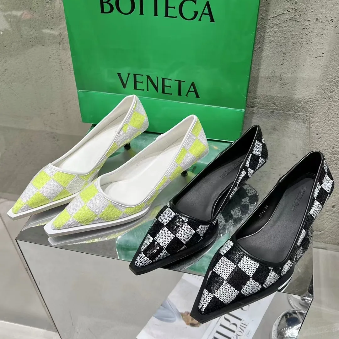 

Pointed Toe Women Pumps Shallow Slip On Green/Black Thin Low Heels Mixed Color Dress Sandals Party Pumps Office Shoes Woman 39