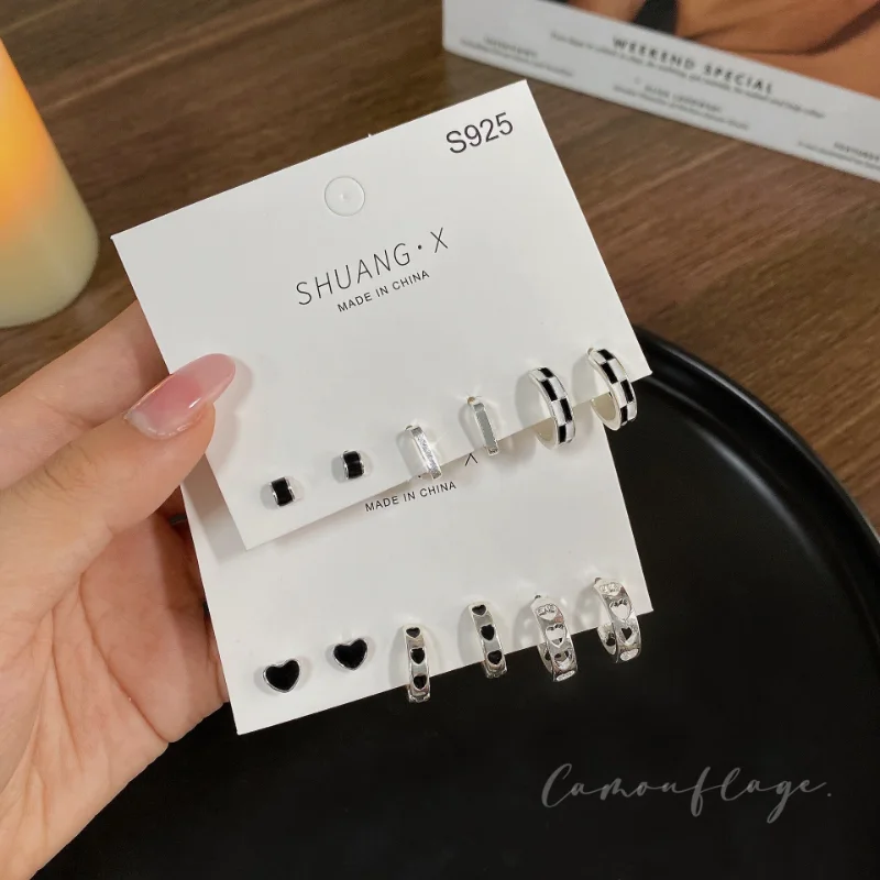 

1 set of black checkerboard niche love earrings set silver needle new wave sweet cool girl geometric earrings light luxury