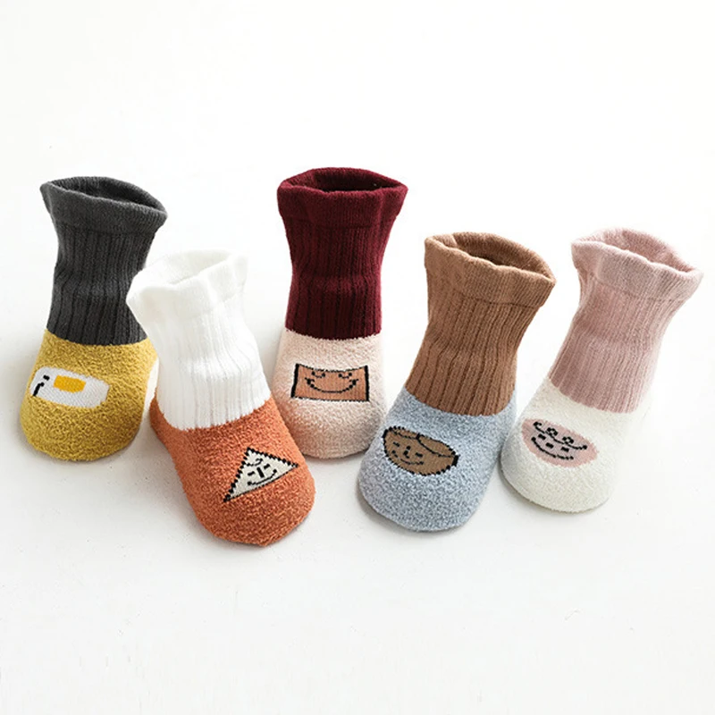 

Детская одежда для новорожденных носки с принтом для девочек младенцев теплые детские Нескользящая одежда для малышей хлопковая махровая ...
