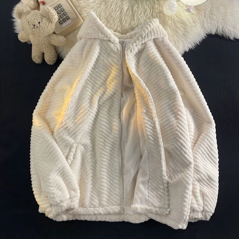 Winter Thick Jacket Men Warm Fashion Casual Hooded Jacket Men Streetwear Loose Short Coat Mens Lamb Wool Jackets Coat S-2XL