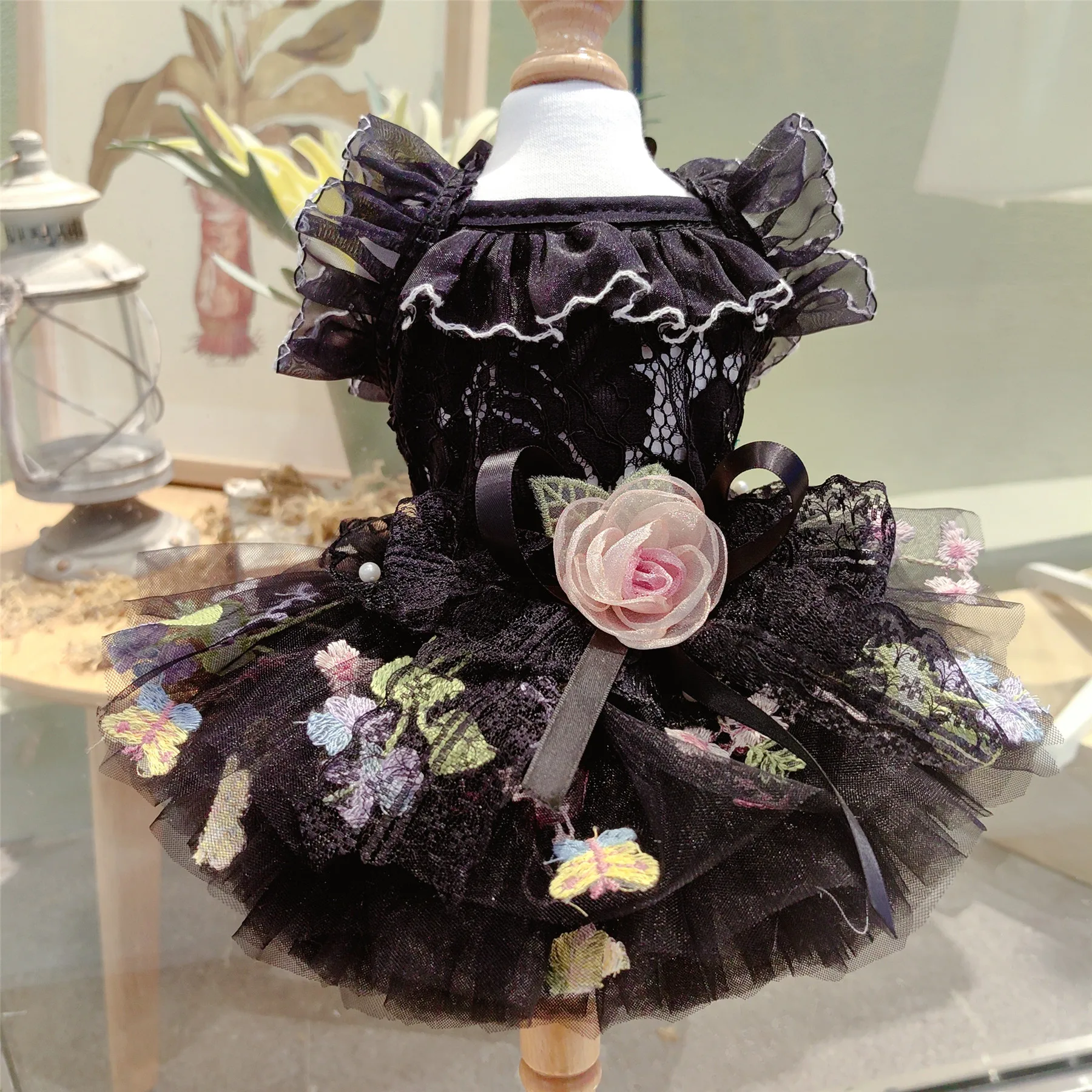 

2023 Summer New Cute Pet Dog Clothes Handmade Embroidery Flower Soft Hollow Lace Bow Sling Princess Dress For Small Medium Dogs