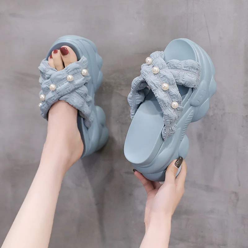 

Шлепанцы женские домашние на платформе, мягкие туфли из искусственной кожи, шнуровка с бусинами, сланцы, плоская подошва, роскошные, лето 2022