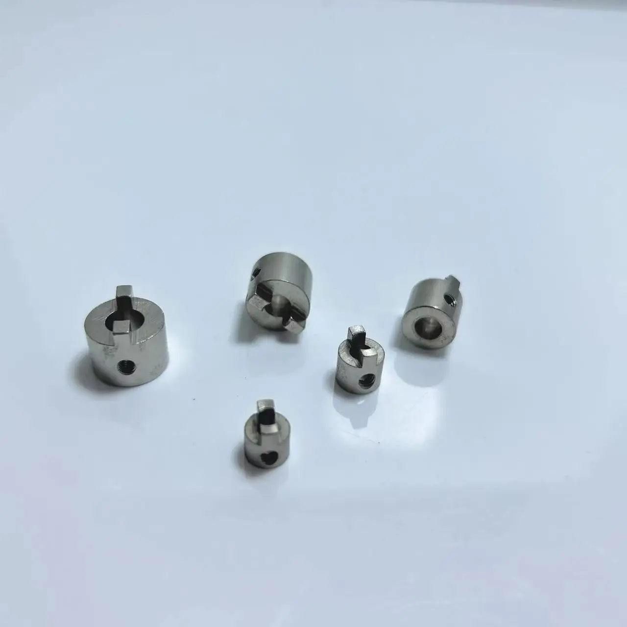 5 шт. модель корабля использует 3,17 мм, 4 мм, 4,76 мм, 5 мм, 6,35 мм, лопастная вилка, пропеллер, лопастная вилка системы осей