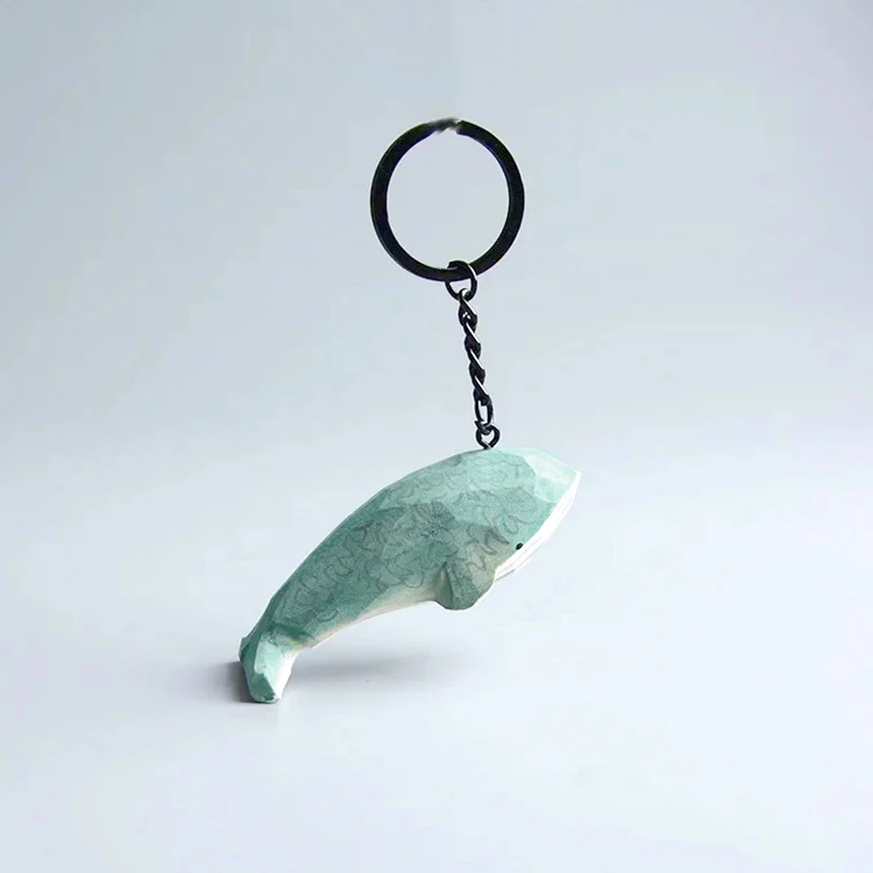 Мини-брелок с резьбой по дереву