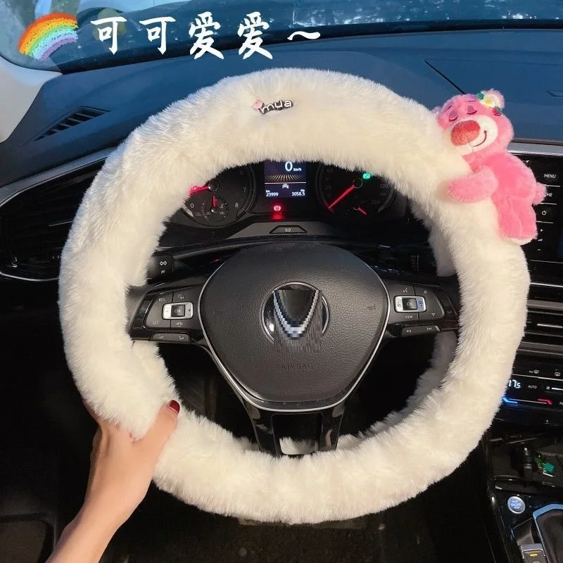 Фото Новый плюшевый чехол на руль Lotso: зимний, теплый, милый, креативный мультяшный декор для автомобиля, аксессуар, подарок №2
