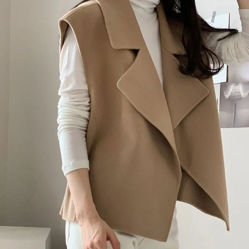 

SuperAEN Korean Chic Autumn and Winter French Retro Suit Collar Solid Color Loose Cardigan Double-sided Woolen Vest