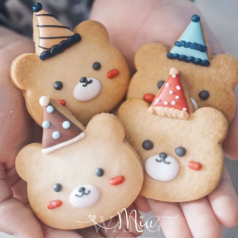 

Cartoon Birthday Bear Cookie Cutter Mold Kids Birthday Cake Decorating Tools Baby Shower Party Fondant Craft Cookie Cutting Mold
