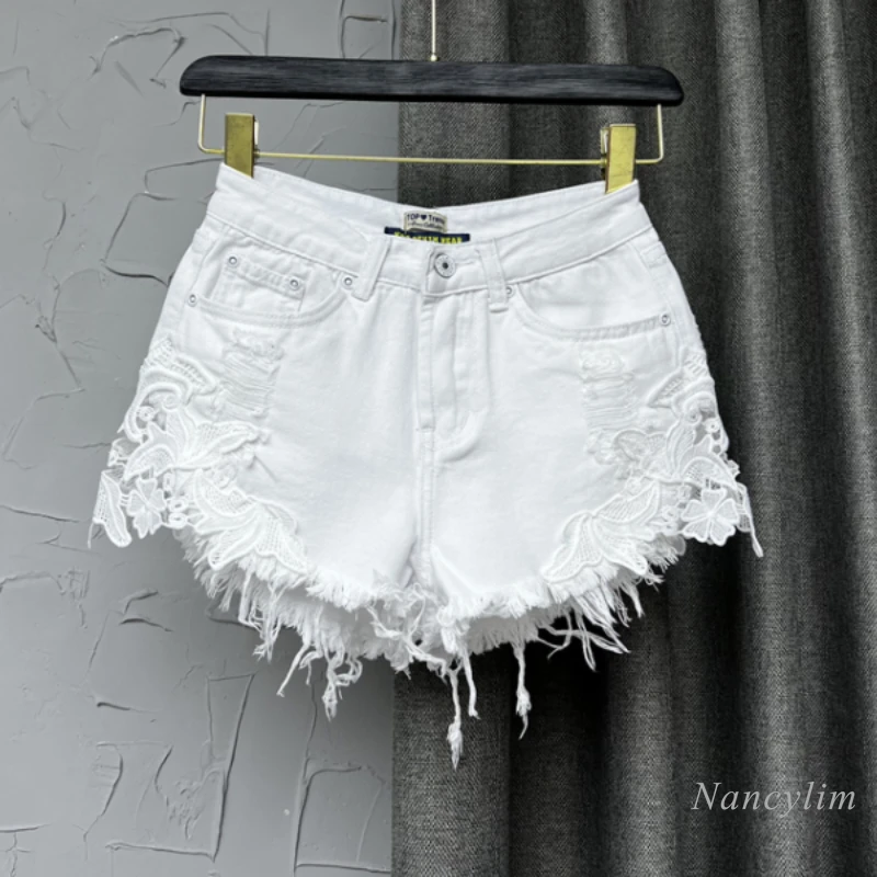 

Hot Pants Women 2022 Summer New Design Crochet Lace Stitching A- Line Shorts Bohemian Jeans White Black Denimwear