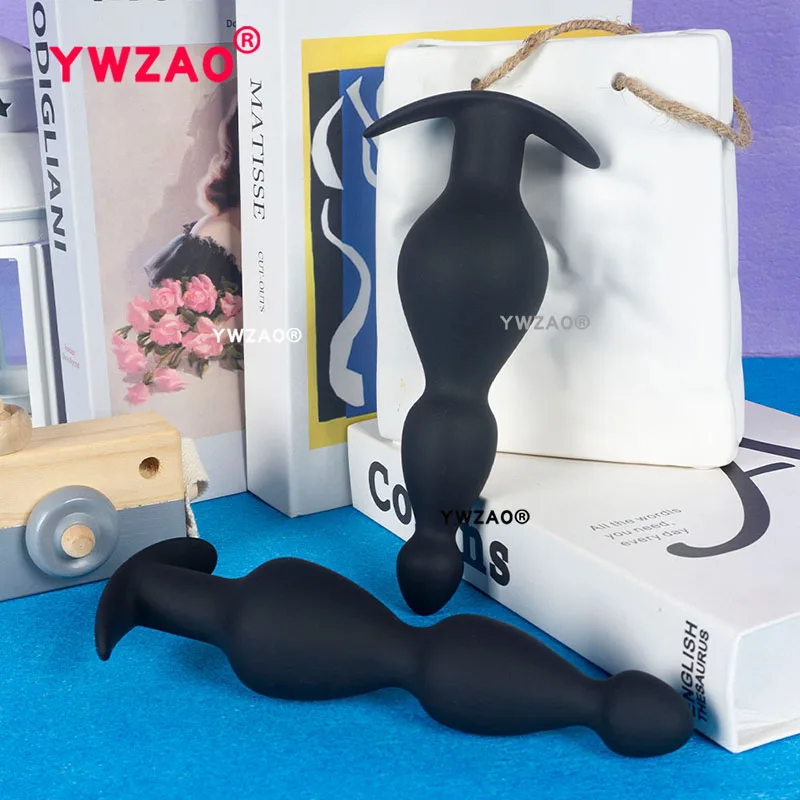 Жігіт өз үйінде кеуделі қызды тракциялайды Кунилингус қара порно видео