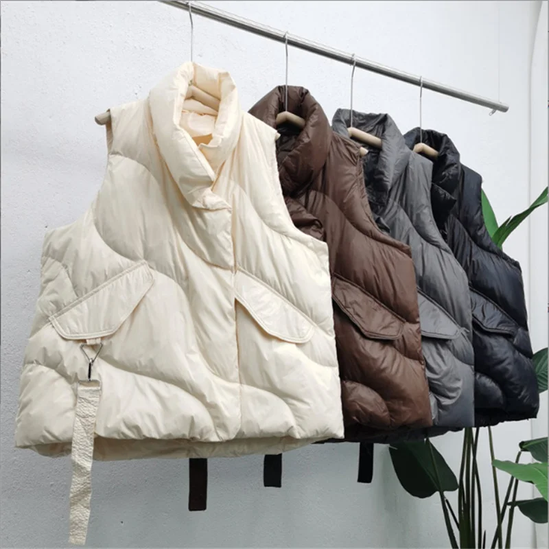 

2022 Autumn Winter Fashion Oversize White Duck Down Vest Women Coats Female Loose Casual Puffer Jacket Female Soft Waistcoat