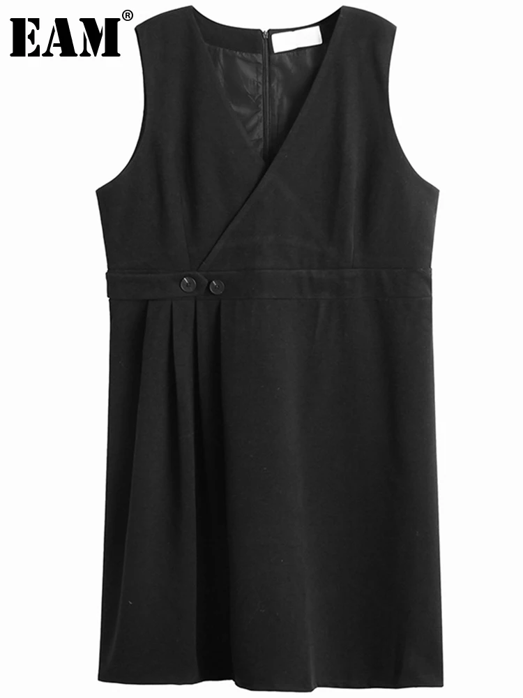 

[EAM] Women Camel Pleated Vintage Big Size Dress New V- Neck Sleeveless Loose Fit Fashion Tide Spring Autumn 2022 1DE4623