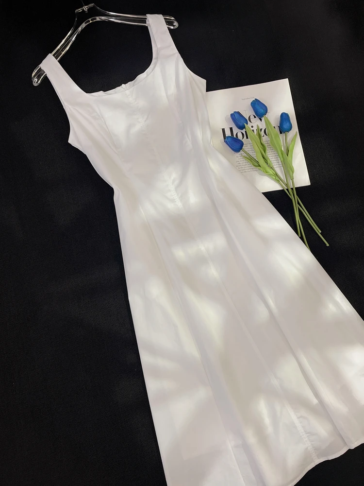 2025 Spring New Arrival Tea Break French Sle Temperament Fancy Slim Looking Date Long Dress White Vest Women