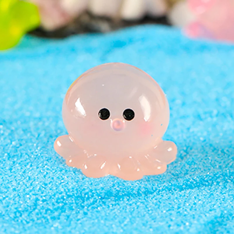 

Светящиеся фигурки морских животных из смолы