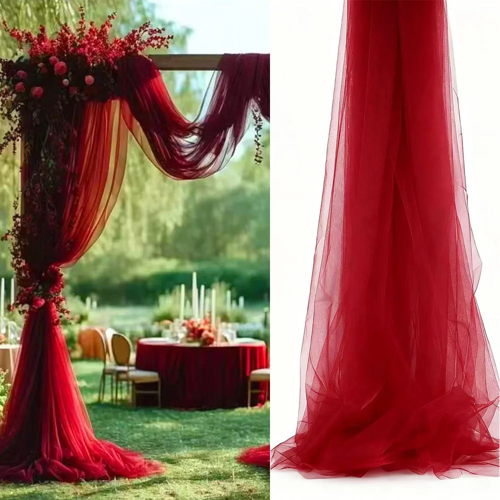 

Белая тюлевая арка для свадьбы