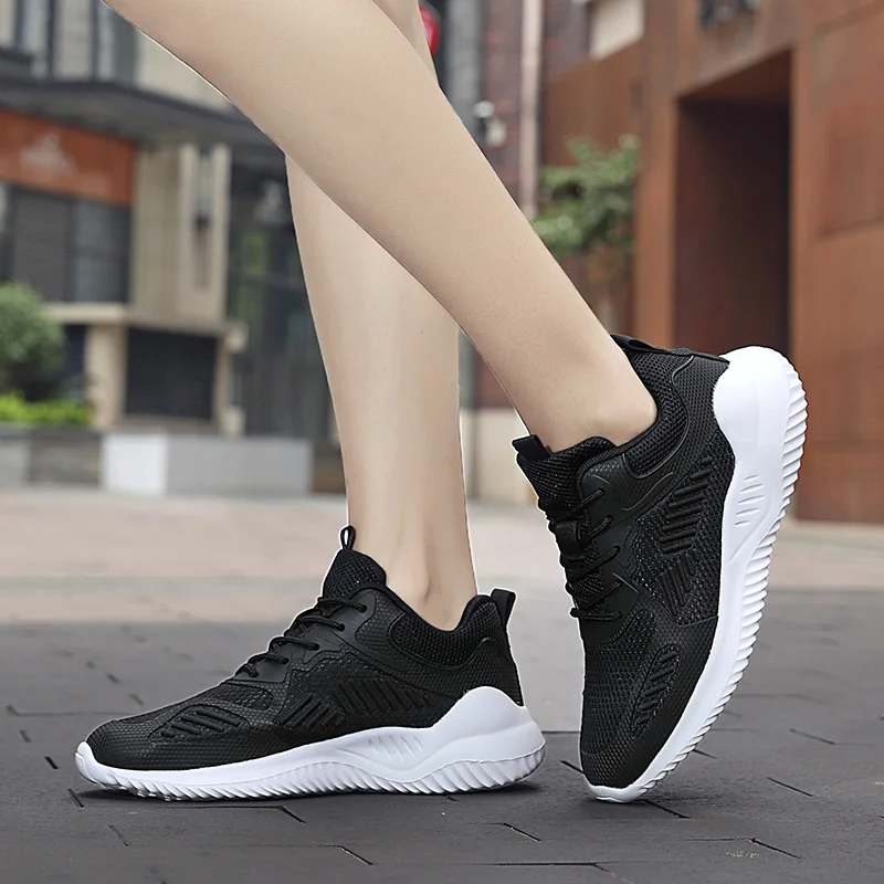 

Удобные кроссовки для бега, роскошные дизайнерские тренировочные модные спортивные туфли, высокие кроссовки, женская спортивная обувь на п...