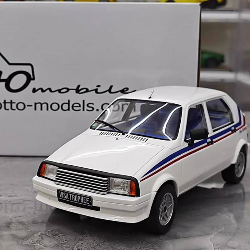 ОТТО для TROPHEE GR. Модель автомобиля B 1983 из симуляционной смолы, масштаб 1:18, OT1053 (art.: 3920d91981bf1) - 3920d91981bf1